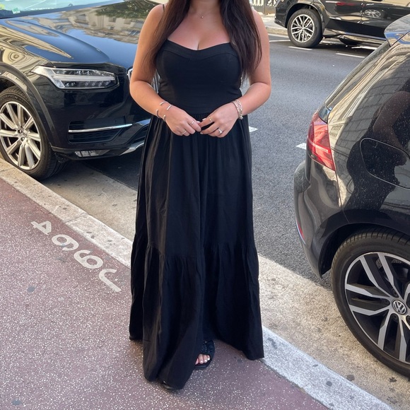 YFB Chic Black Maxi Dress - Picture 2 of 8